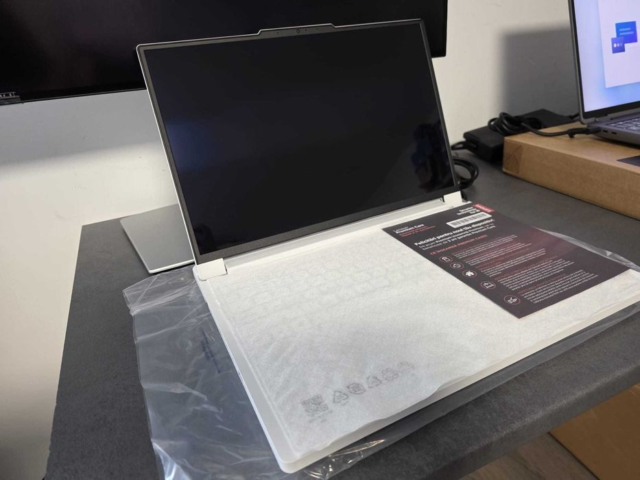 Laptop gaming Legion Pro 7