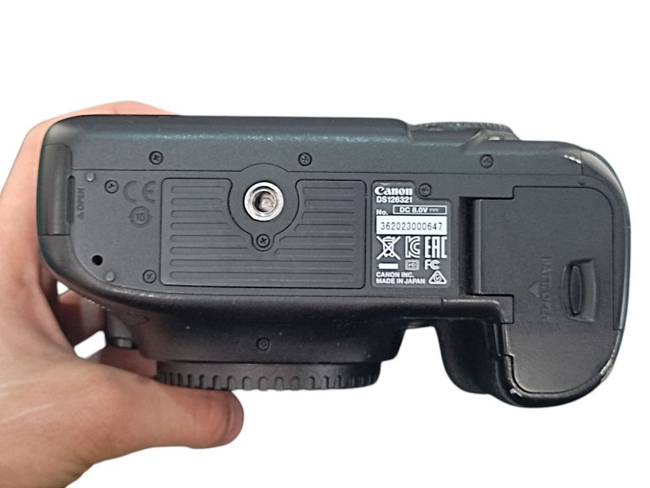 Canon EOS 5D Mark III kamera (komplect)