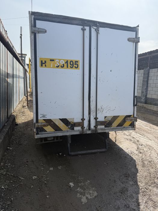 Термобудка  рефрежратор б/у