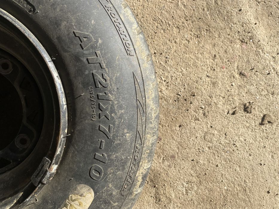 Vand cauciucuri ATV cu tot cu jante