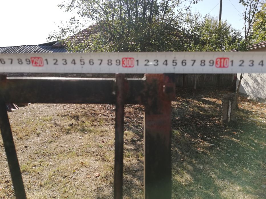 Porți metalice (grilaje metalice)