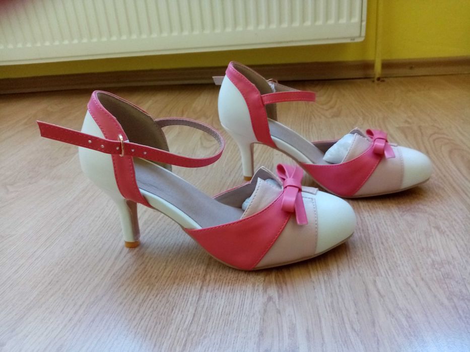 Pantofi eleganti dama roz cu alb - marimea 37