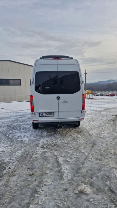 Mercedes Sprinter 9 locuri