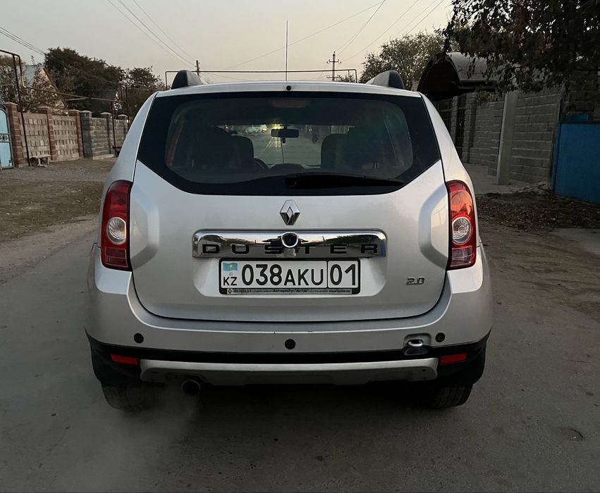 Renault Duster 2013г. 2л