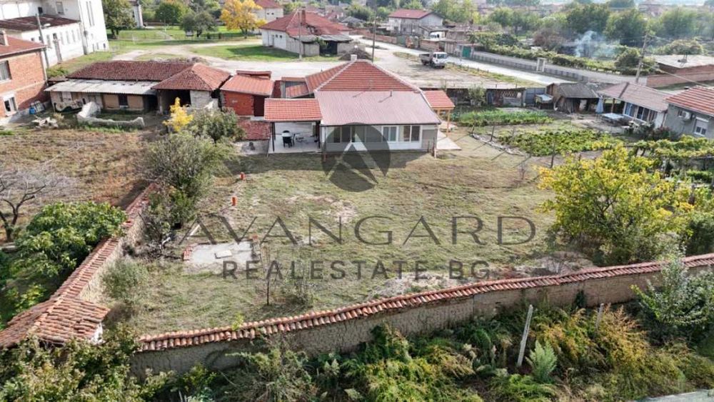 Продава се Къща в с. Момино село, Област Пловдив - 987 кв.м за 355 €/кв.м - Снимка #21