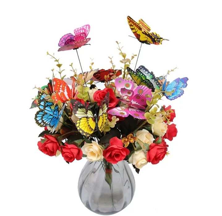 Продаются  декоративные 3Д бабочки на палочках