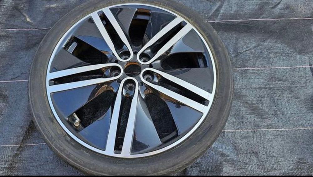 Лети джанти 20” с летни гуми за BMW i3. Топ цена 1550 лв.