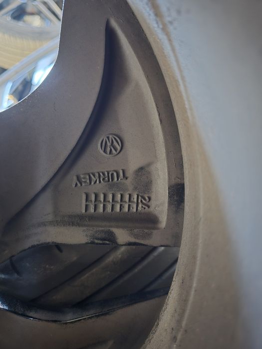 Джанти 16 / 5х112 - VW Passat b9 и др. Venezia 5x112