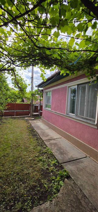 Vând casă în Sărmașu – Str. Urzicari