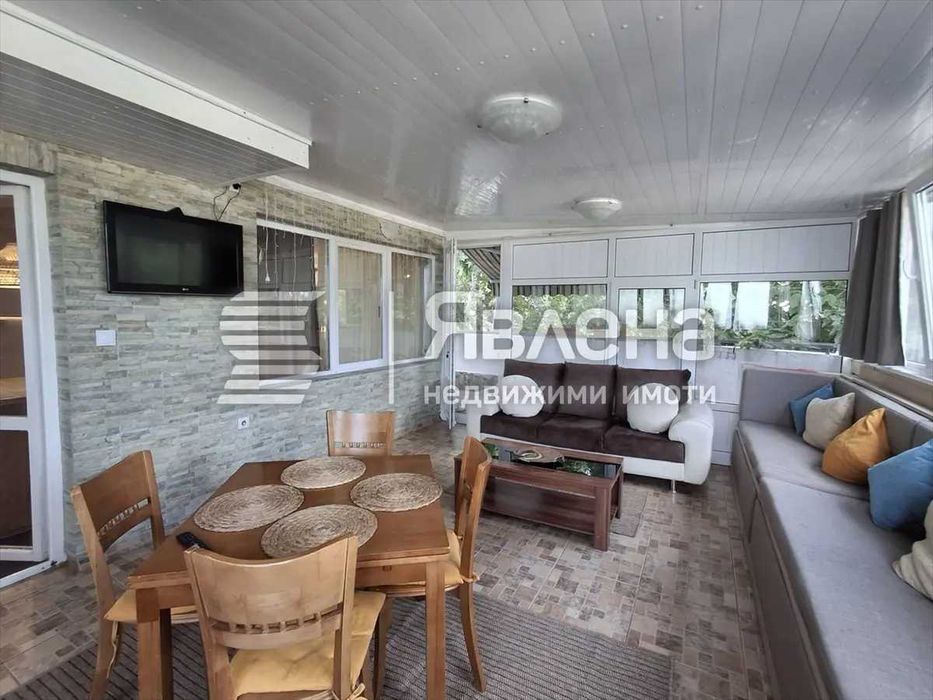 Дава се под наем  в Варна, Базар Левски - 120 кв.м за 818 € - Снимка #4