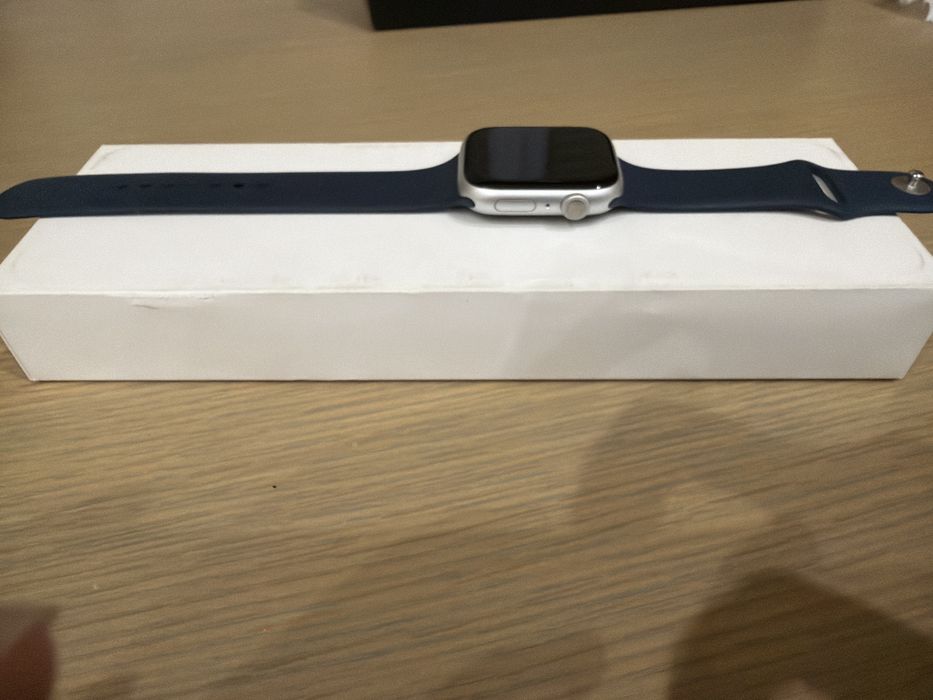 Продам applewatch 9 серия 45 мм