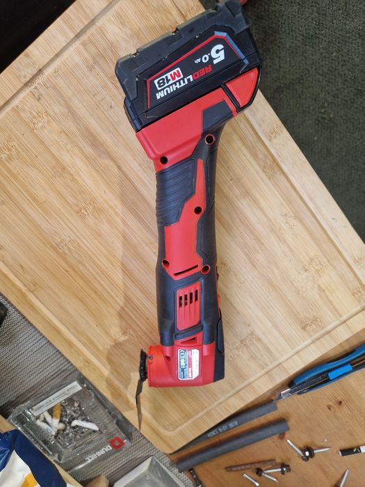 Multifuncțional Milwaukee M18 BMT