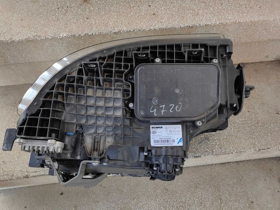 Фар Scania R/S LED ляв / Фар Сканиа / Фар Scania Оригинален