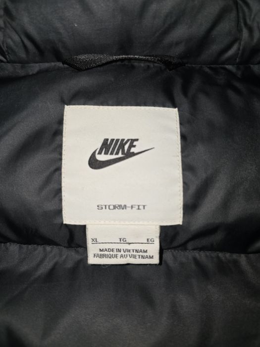 Nike Sportswear Storm-FIT Windrunner Air Max Full-Zip