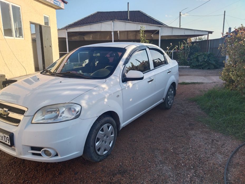 Продам автомобиль Шевролет