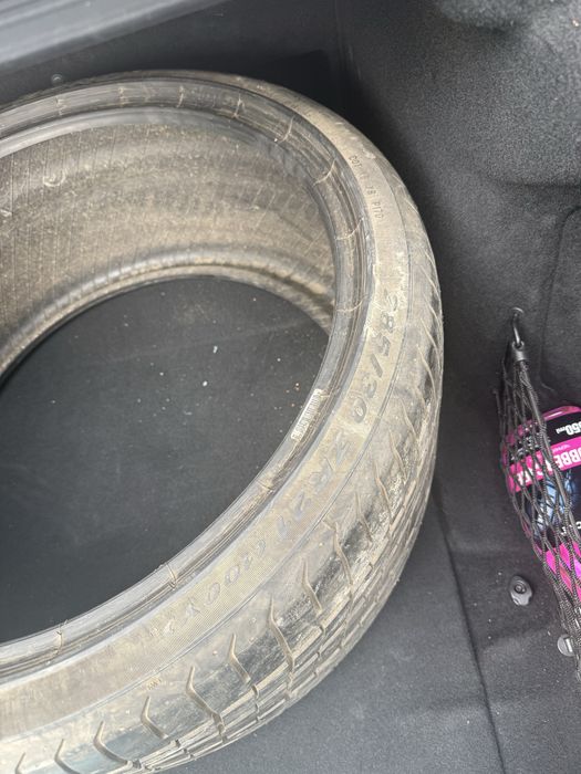 Pirelli 285/30 r21