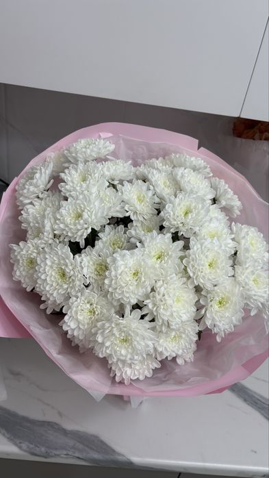 Букет красивых хризантем