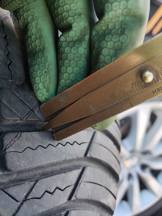 205/55/16 Hankook 4s