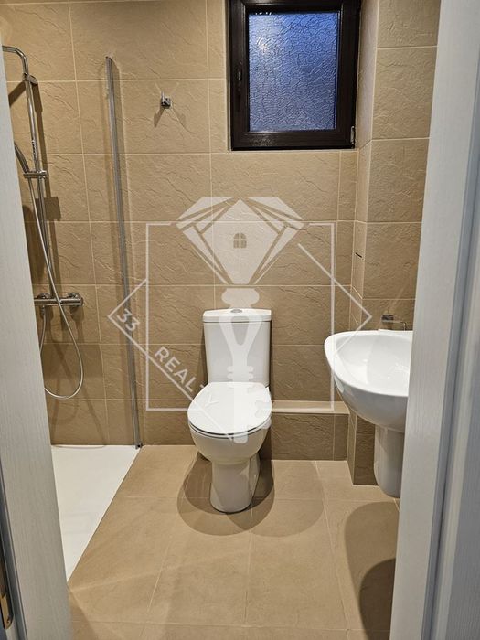 Продава се Двустаен апартамент в Пловдив, Център - 65 кв.м за 3693 €/кв.м - Снимка #8