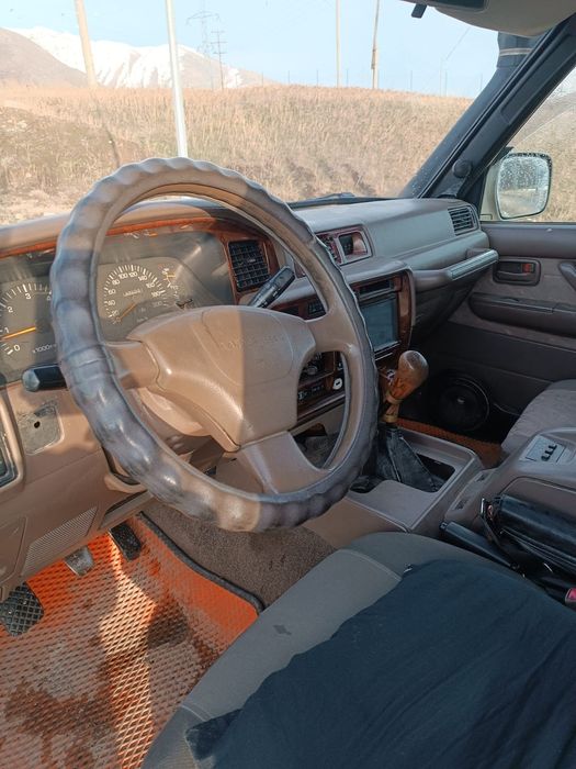 Продам срочно  автомобиль