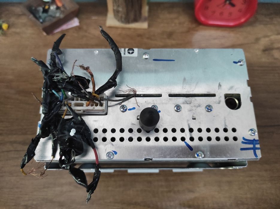 Avto uchun magnitola