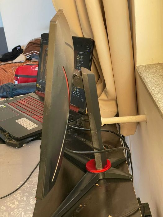 Display 165Hz Full HD AOC