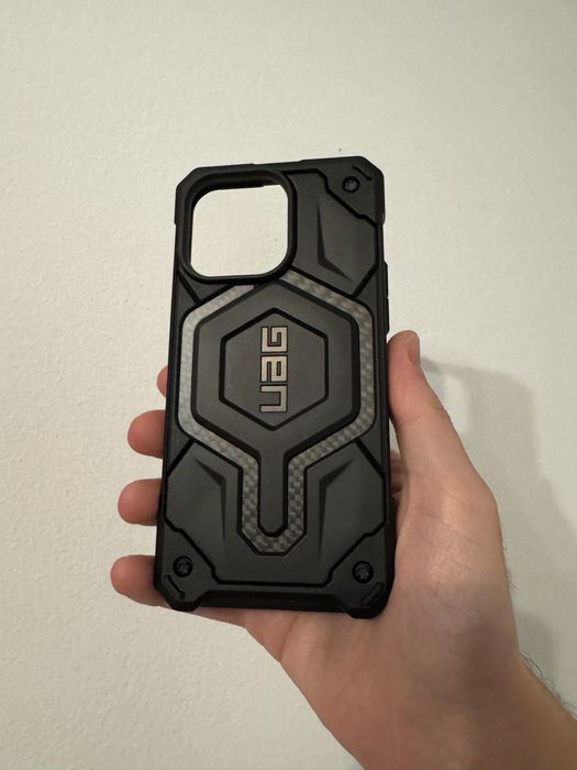 iPhone 15 Pro Max UAG Monarch Pro Carbon Fiber NOU