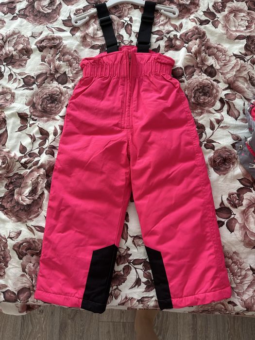 Продам демисезонный детский комбинезон