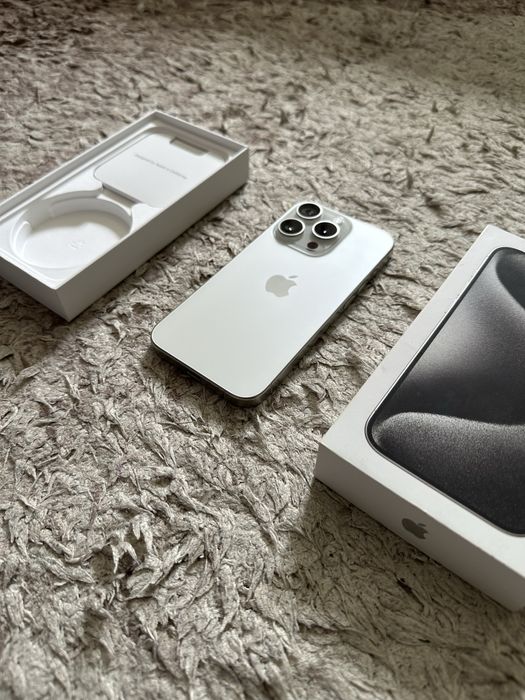 Продаю iPhone 15 Pro в отличном состояние