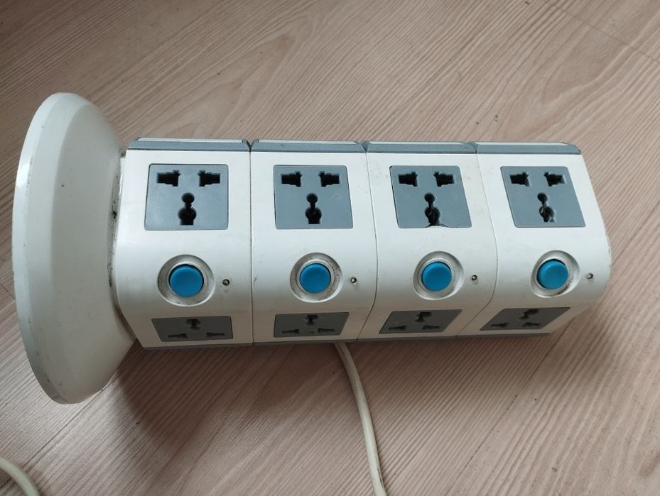 Prelungitor Vertical cu 16 Prize
