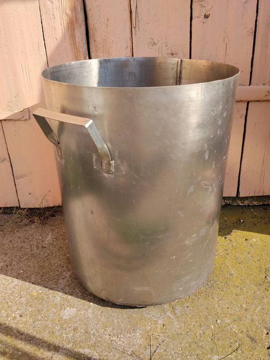 Vând cazan de inox