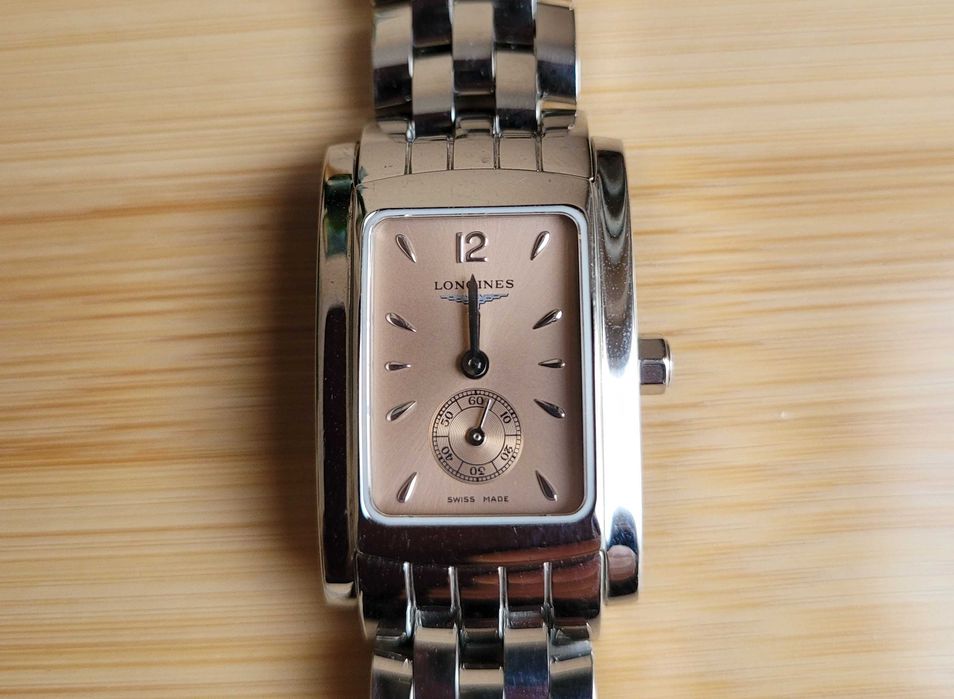 Нов швейцарски часовник Longines Dolce Vita, циферблат цвят шампанско