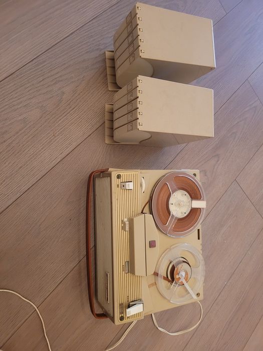 Hornyphon cu magazie de benzi