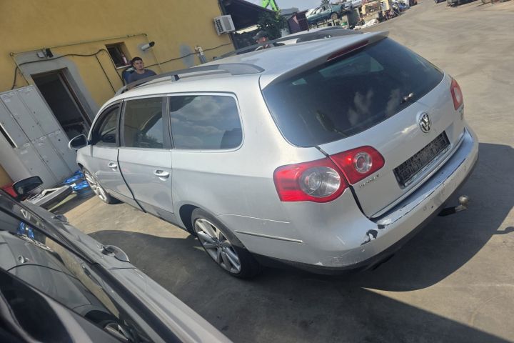 Galerie admisie Volkswagen VW Passat 2007 2.0 TDI DSG (170 hp)