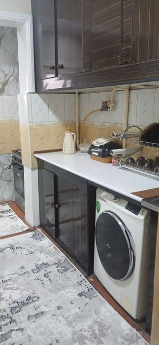 Сдаю  2х ком квартиру девушкам студентам