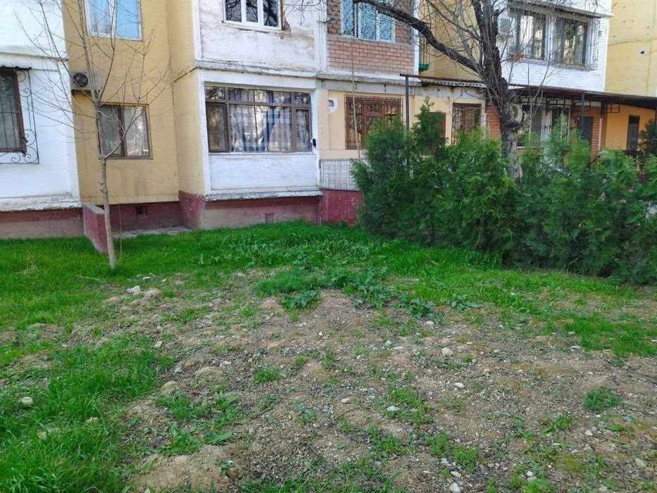 СВОЯ!! Срочно продается 2х-ком кв. Юнусабад 17