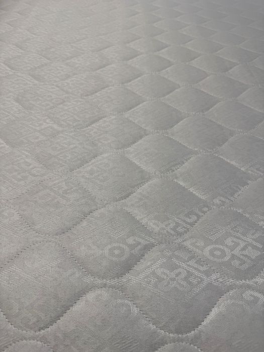 Чисто нов матрак 160-200