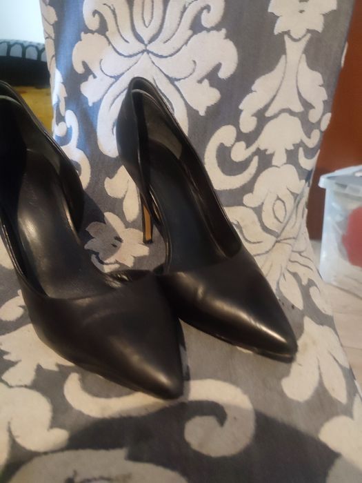 Обувь на 37.5 38 туфли баскони, челси