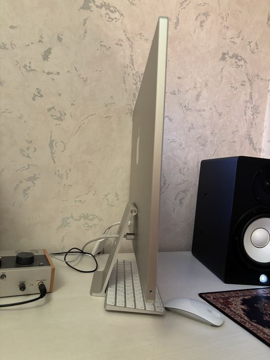 iMac M1 2021 8гб