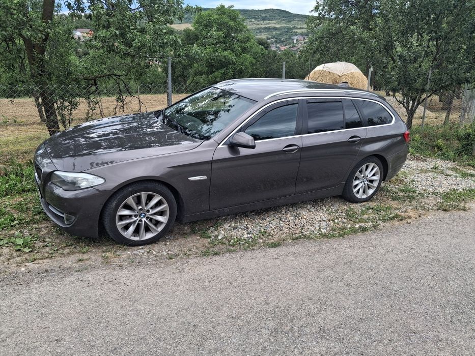 BMW 5 Series 2011 — imagine 2