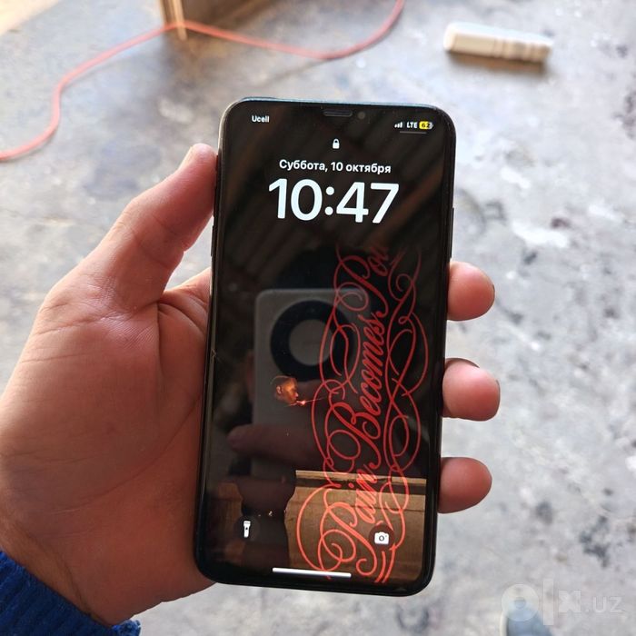 iphonee Xs max sotiladi