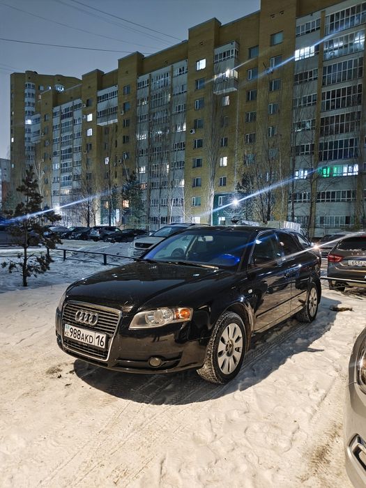 Продам Audi A4 2005год