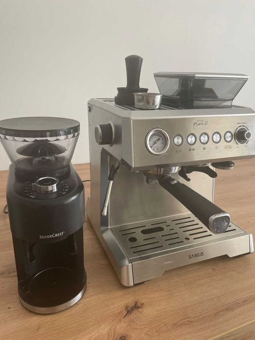 Set cafea: Espressor Samus + râșniță SilverCrest (conical burr)