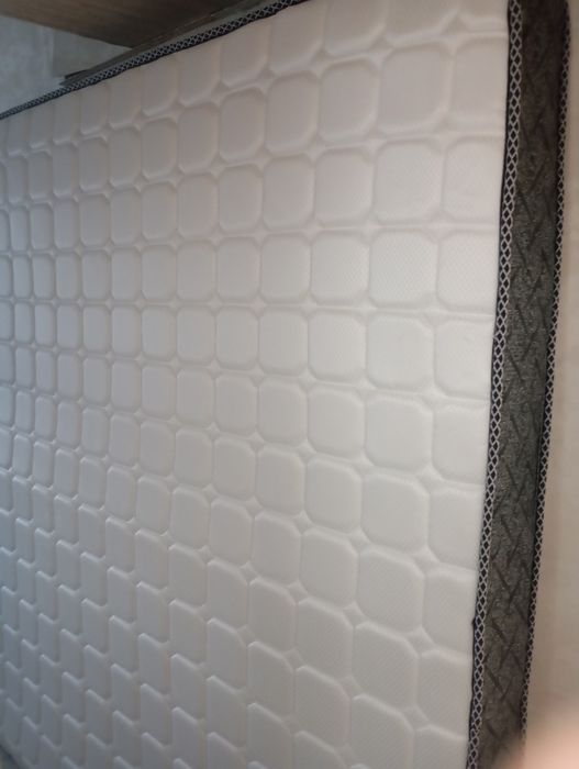 Матрас спальный 180х200