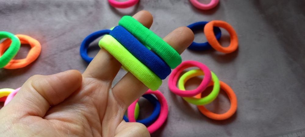 Неонови, ярки цветове - 30 ст. - ластик за коса - СТЕГНАТИ