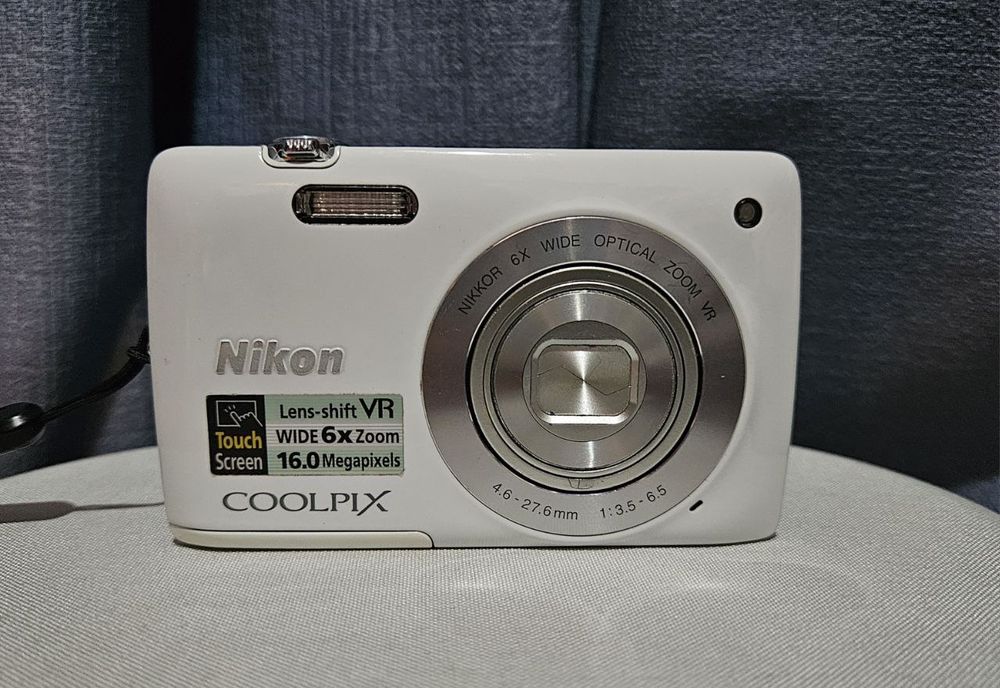 Nikon цифровой фотоаппарат