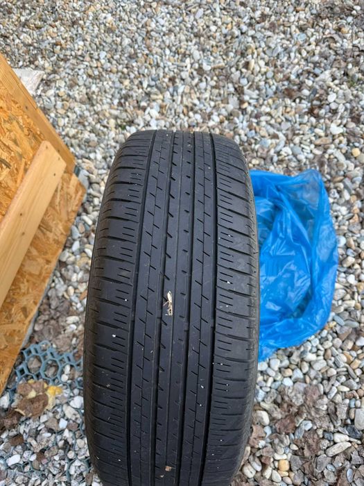 Anvelope vara Bridgestone 235/60 R18 103H – set 4 buc–stare excelentă