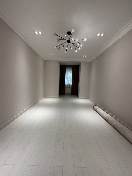 Сдаётся 3 комнатная на Цум