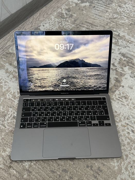 Macbook pro  m2