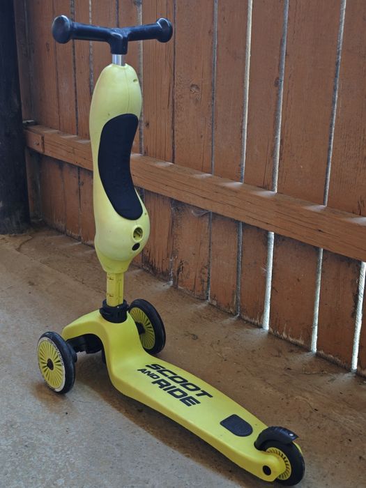 Trotineta Scoot and Ride